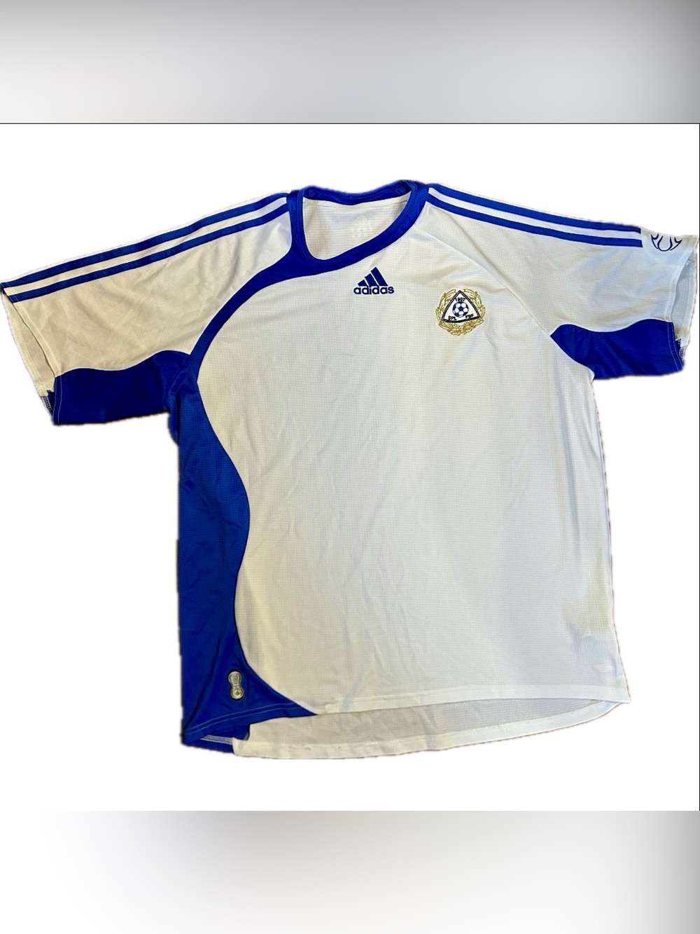Adidas Finland 2006-08 home shirt in size XL